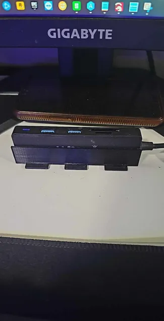 USB 3.0 Hub 5-Port stand