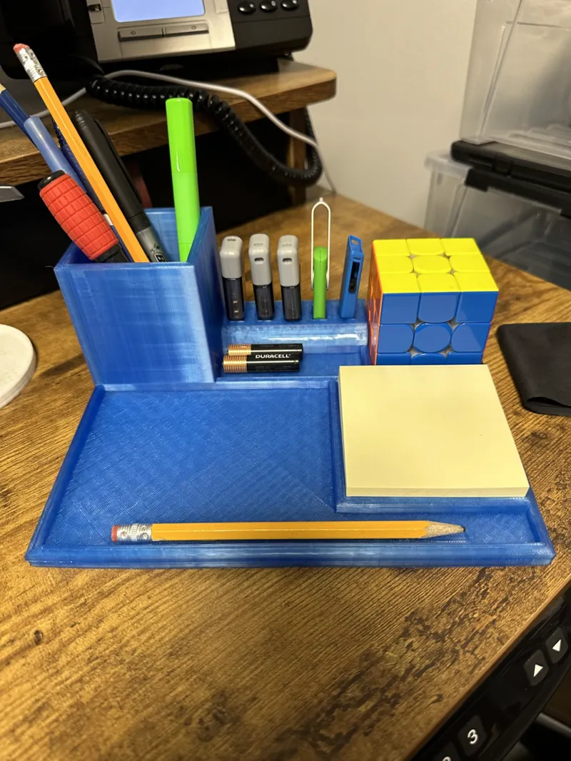 Desk organizer v pro