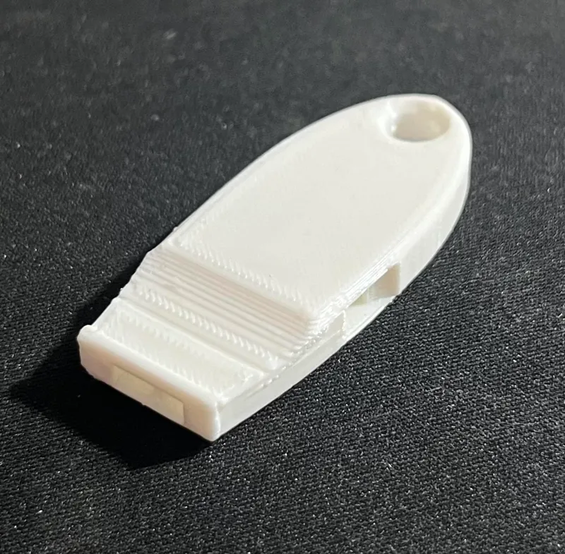SAFETY WHISTLE (120+ DECIBELS)
