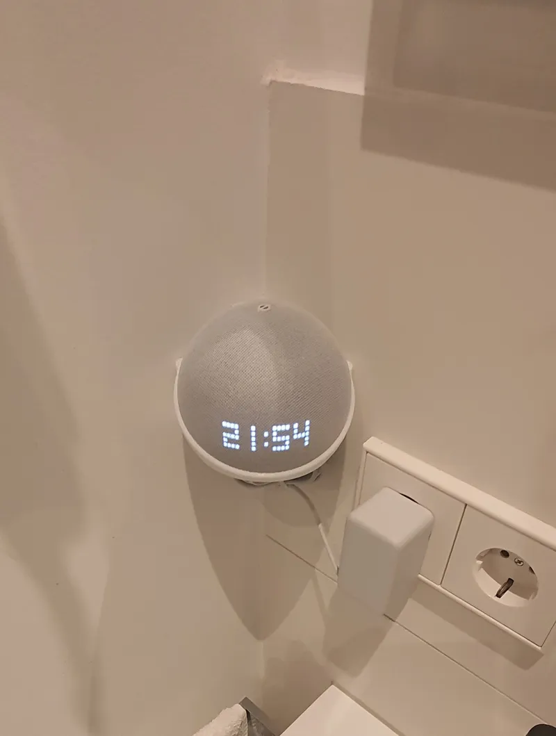 EchoDot 4 & 5 mount for corner of wall,no drilling