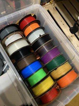 Simple spool holder
