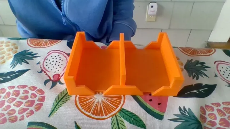 Uno card holder