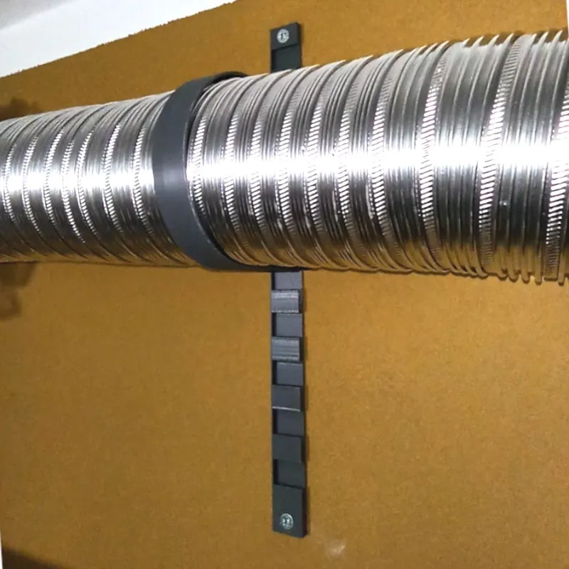 Adjustable 100 mm pipe holder