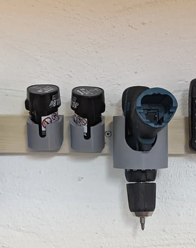 Makita 10,8 Akku Volt Wallmount