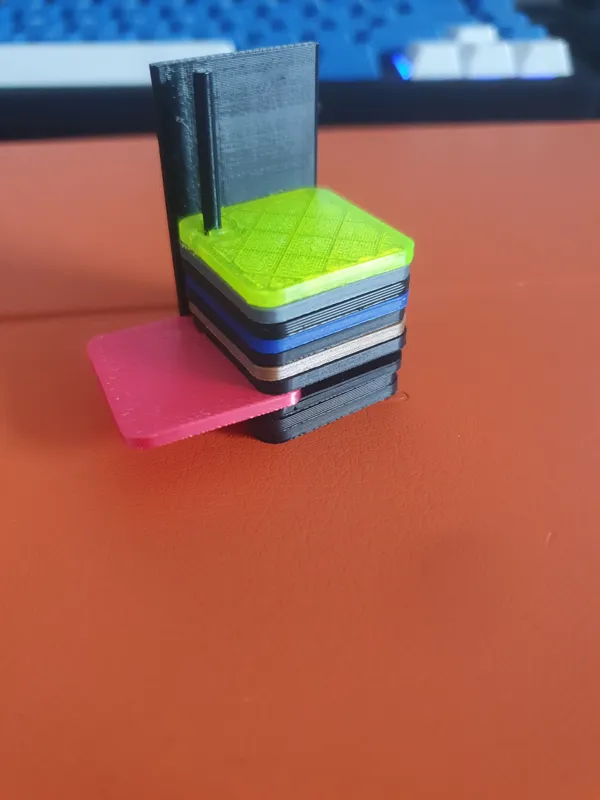 BambuLab filament swatch stand with back