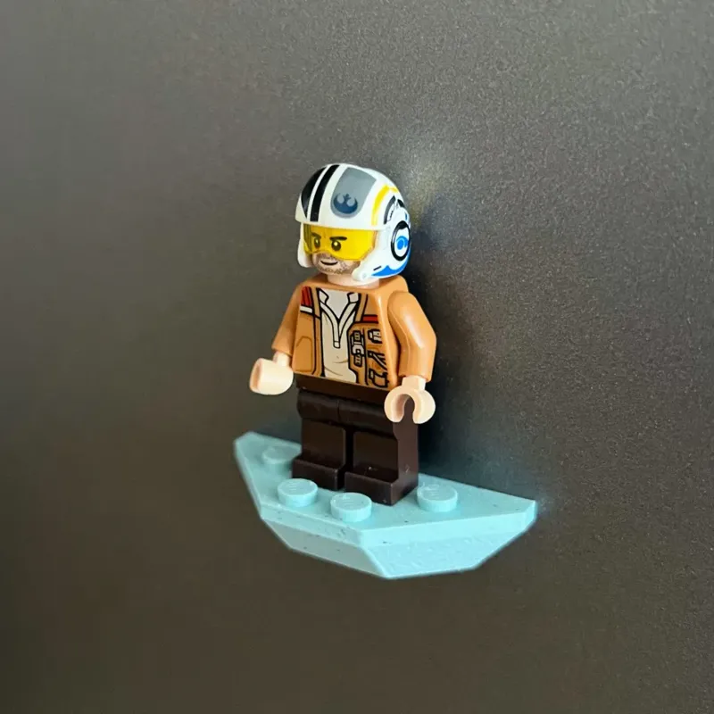 Magnetic Shelf for Brick Minfigures