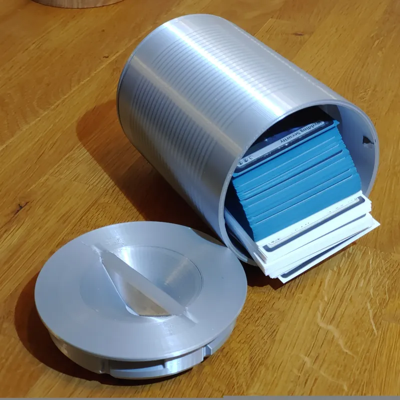MTG Food Can Commander Deckbox
