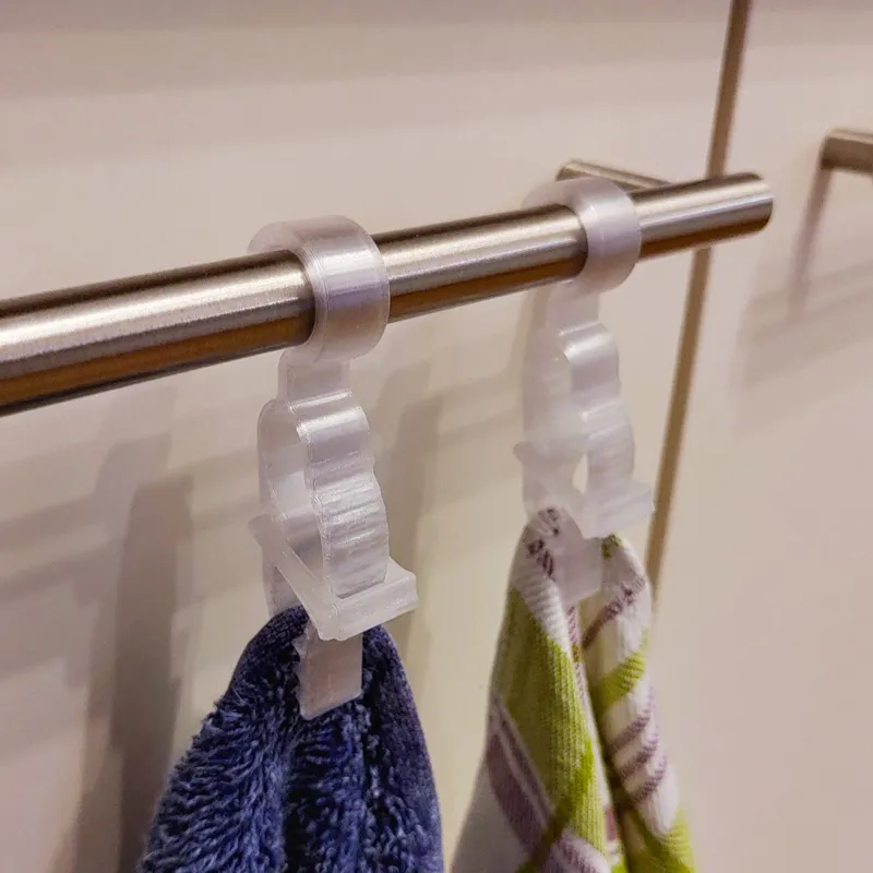 Ratcheting Towel Clip