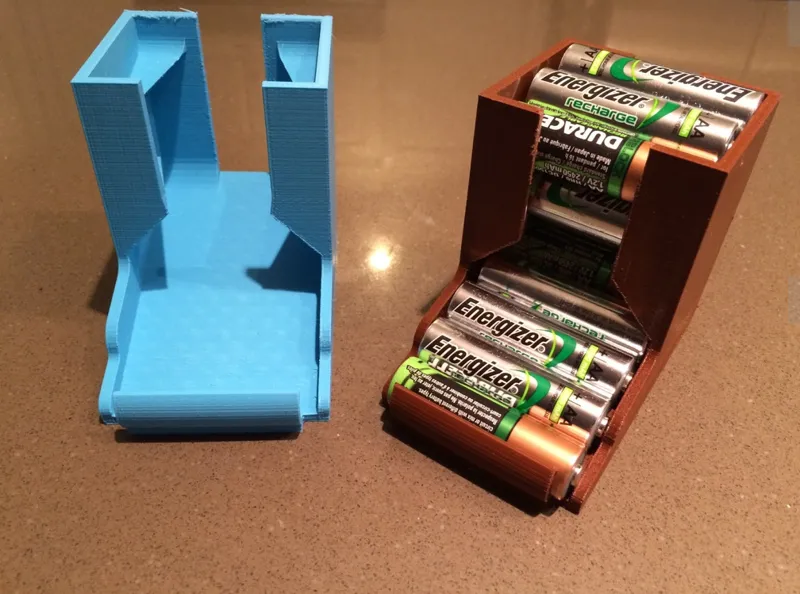 Compact Tabletop Battery Holder