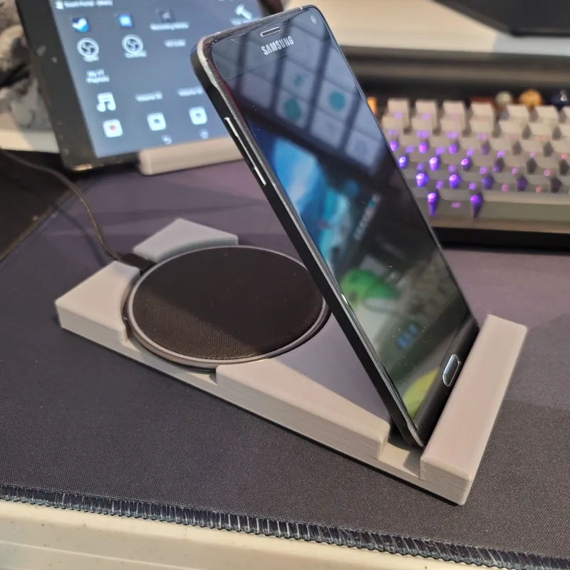 Appsbyaaron phone and tablet dock