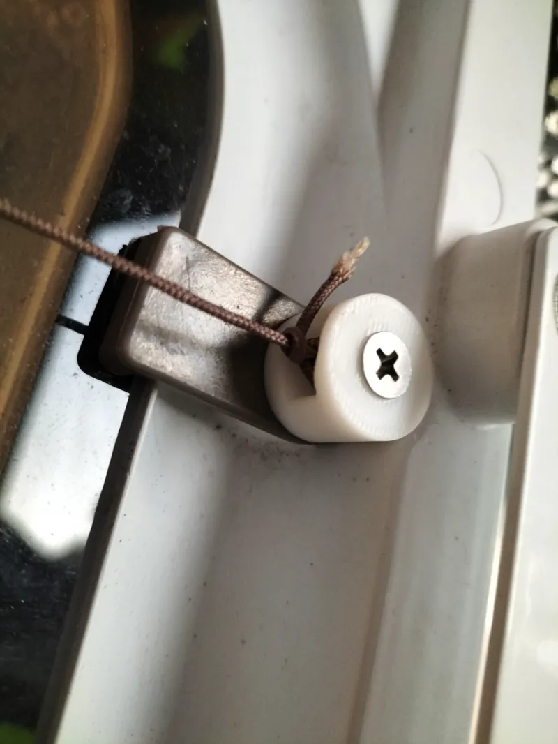 Jayco Camper Trailer - Window Blind Spacer