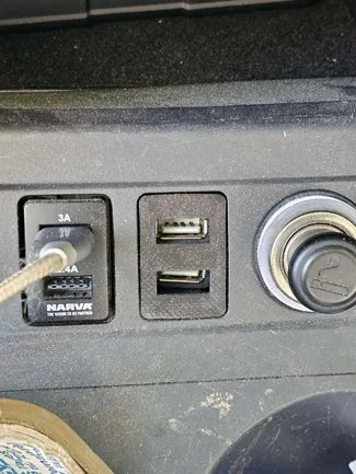 Toyota Rav4 USB adapter