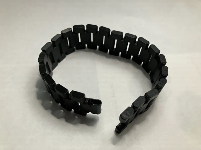 Print-In-Place Customizable Bracelet