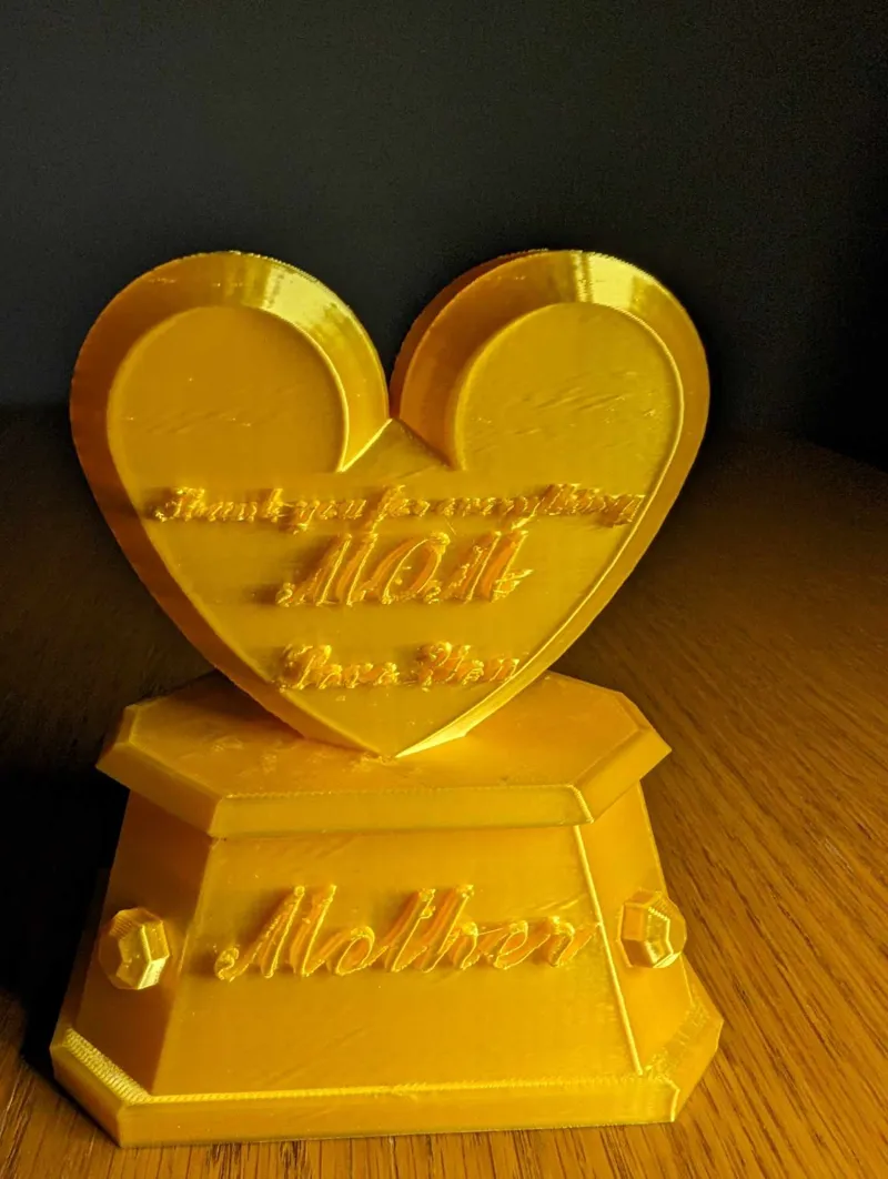 Mothers day thank you sculpture