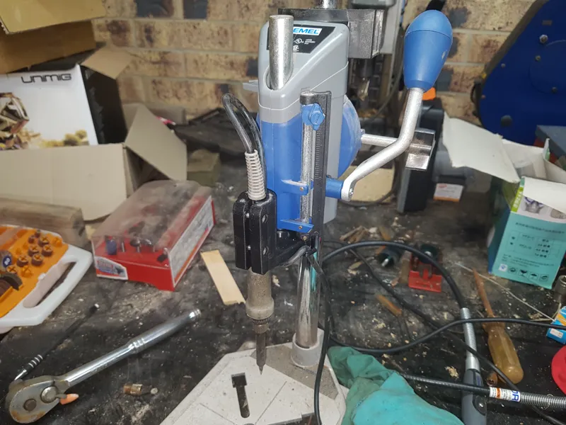 Dremel Mount adapter Hakko FX-8801 Solder Iron. 