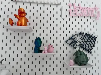 Pegboard shelf (Ikea Skadis)