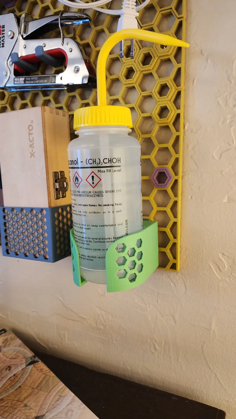 HSW - wash bottle holder for IPA