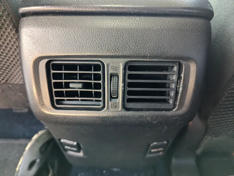 5th gen 4runner rear vent replacement