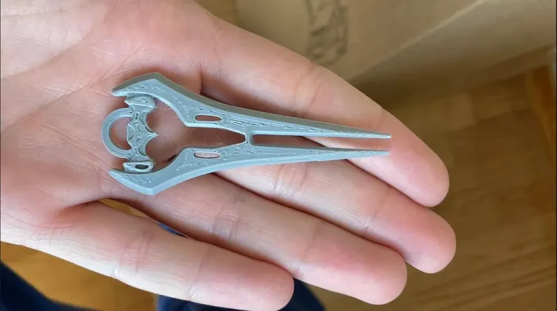 Halo Energy Sword Keychain