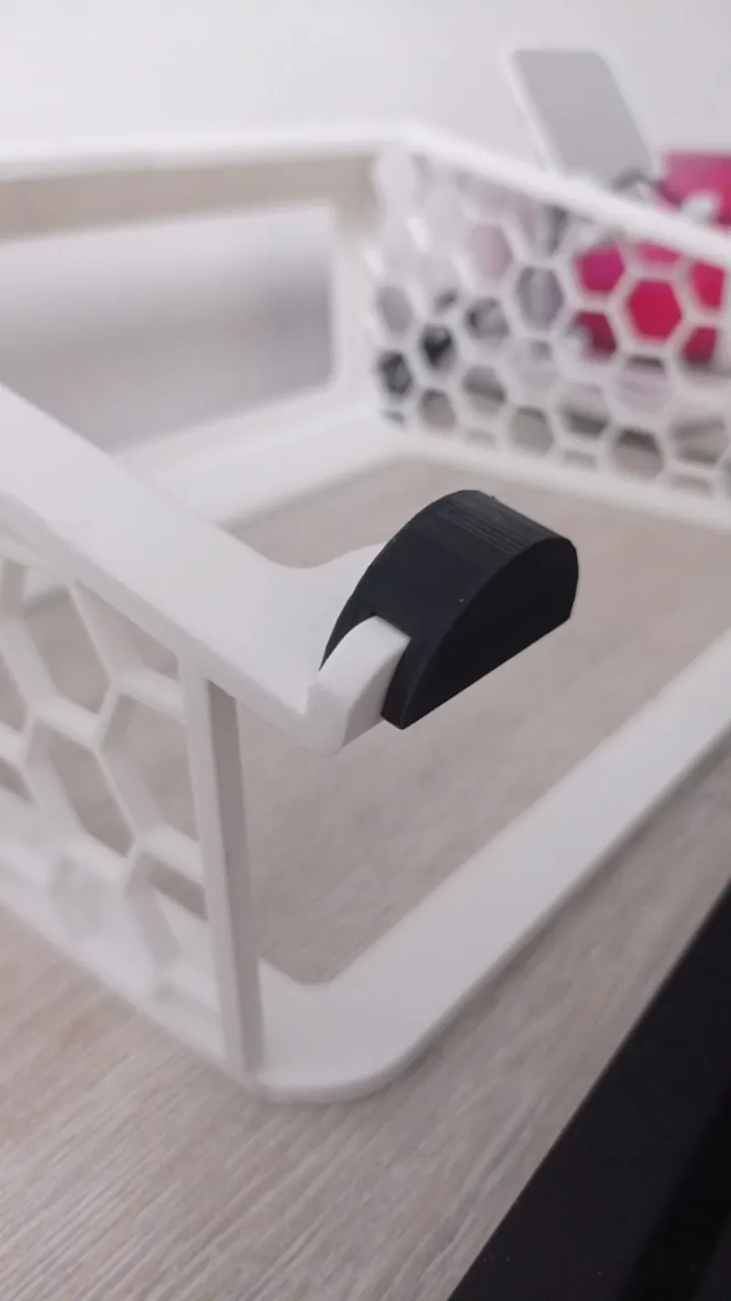 Stoppers for big laptops or any if you scale