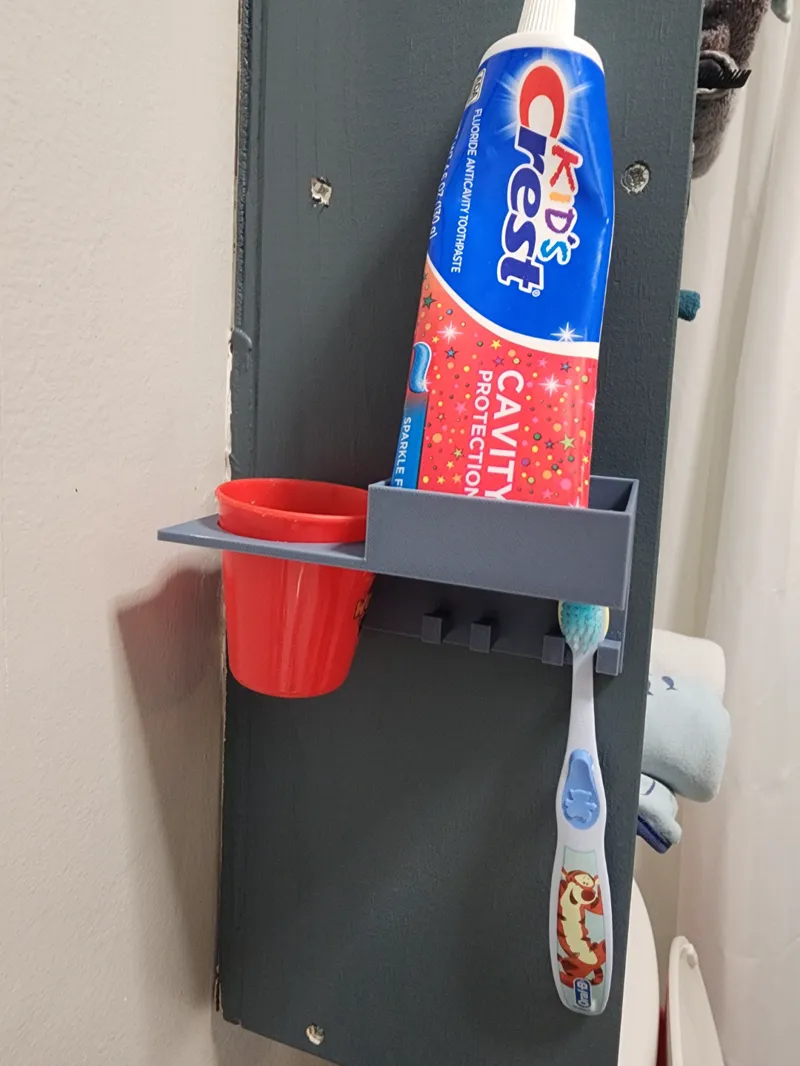 Tooth Brust Holder with Kids Cup
