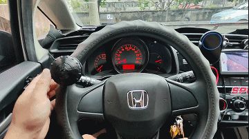 汽车方向盘助力器