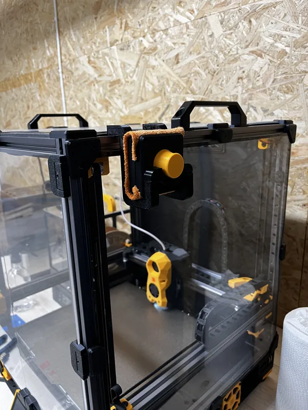Hanger for Build Plate Cleaner Microfiber