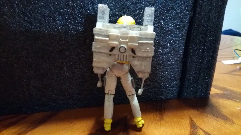 1:18 scale EVA Space Pack