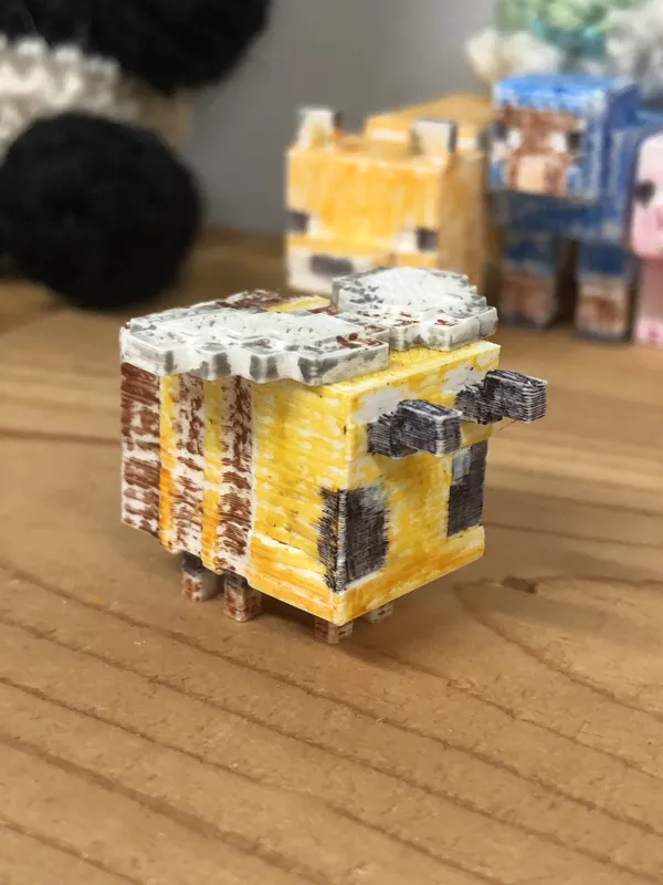 Minecraft bee