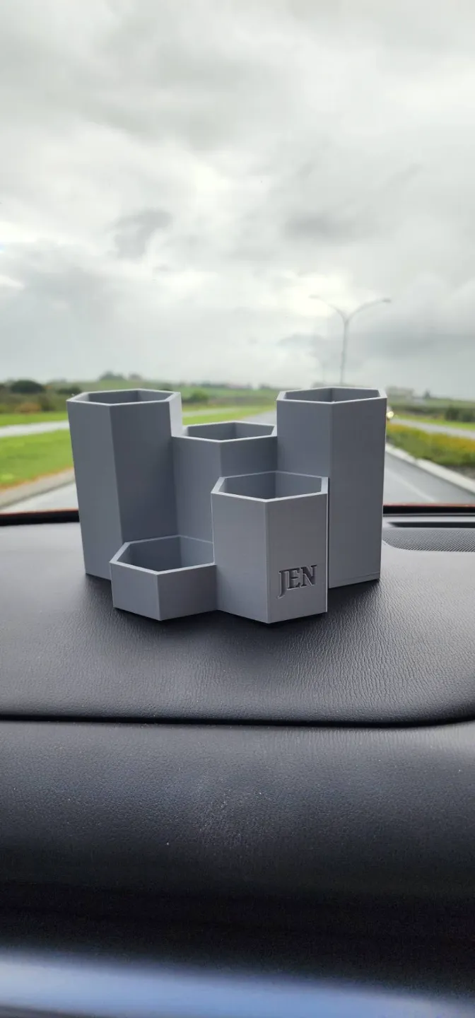 Pen Holder