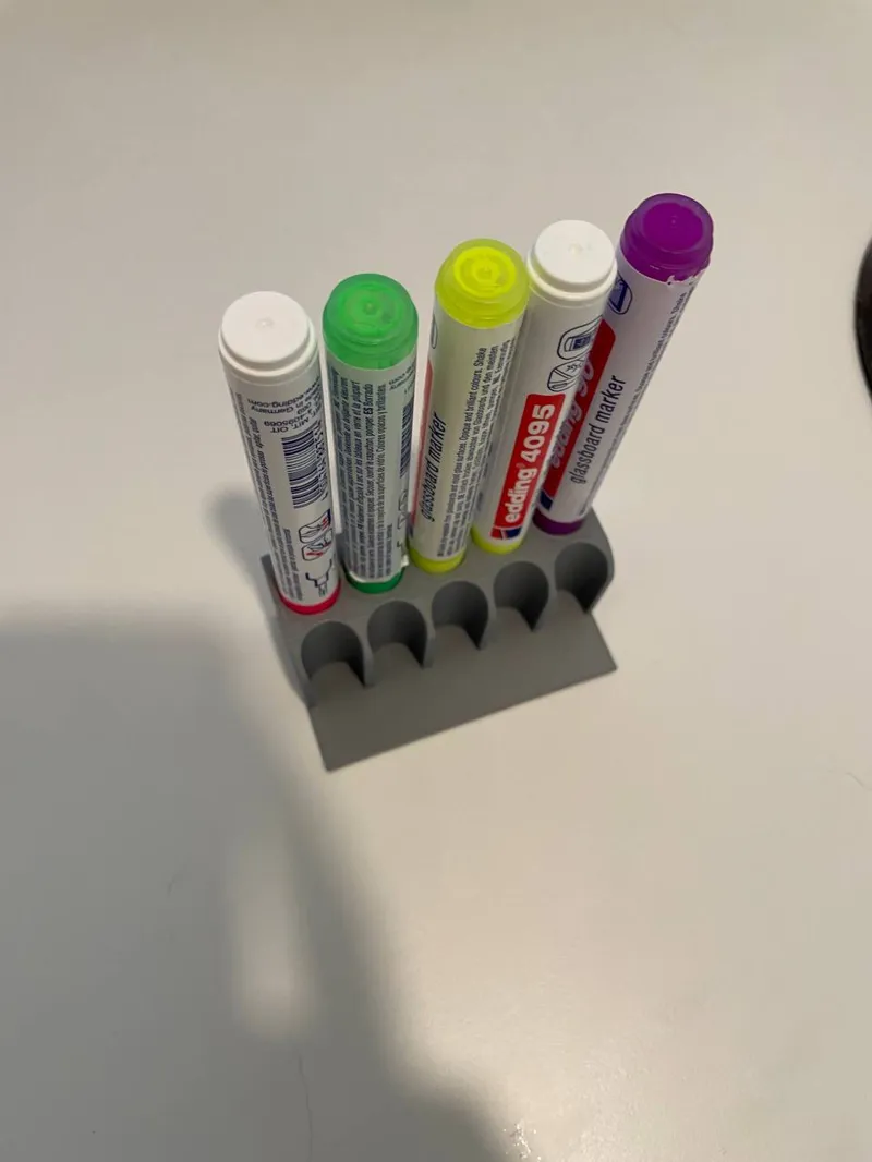 Simple Marker Holder for 10 markers