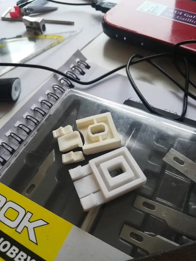 Mounting clip for Curtain Track/Rail