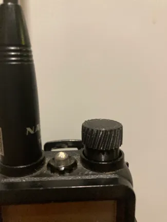 Baofeng UV-5R volume knob