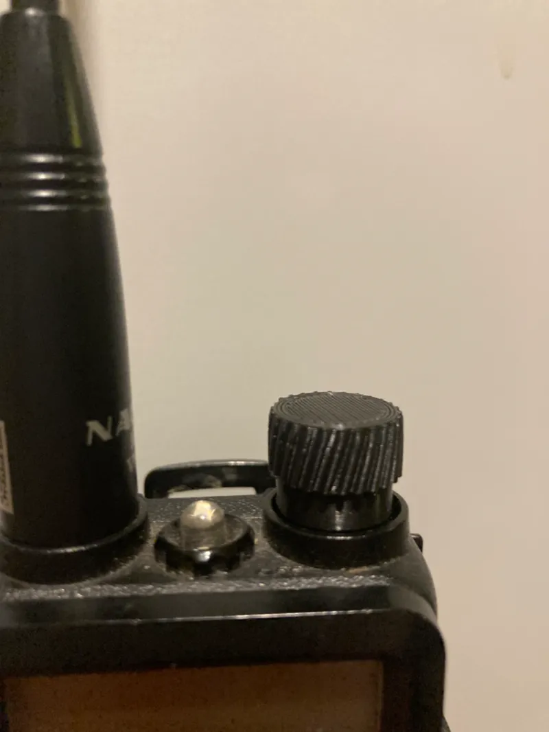Baofeng UV-5R volume knob