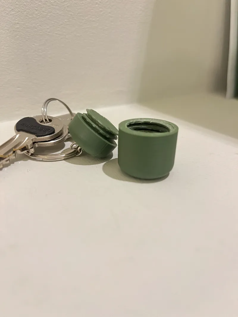 KEYCHAIN