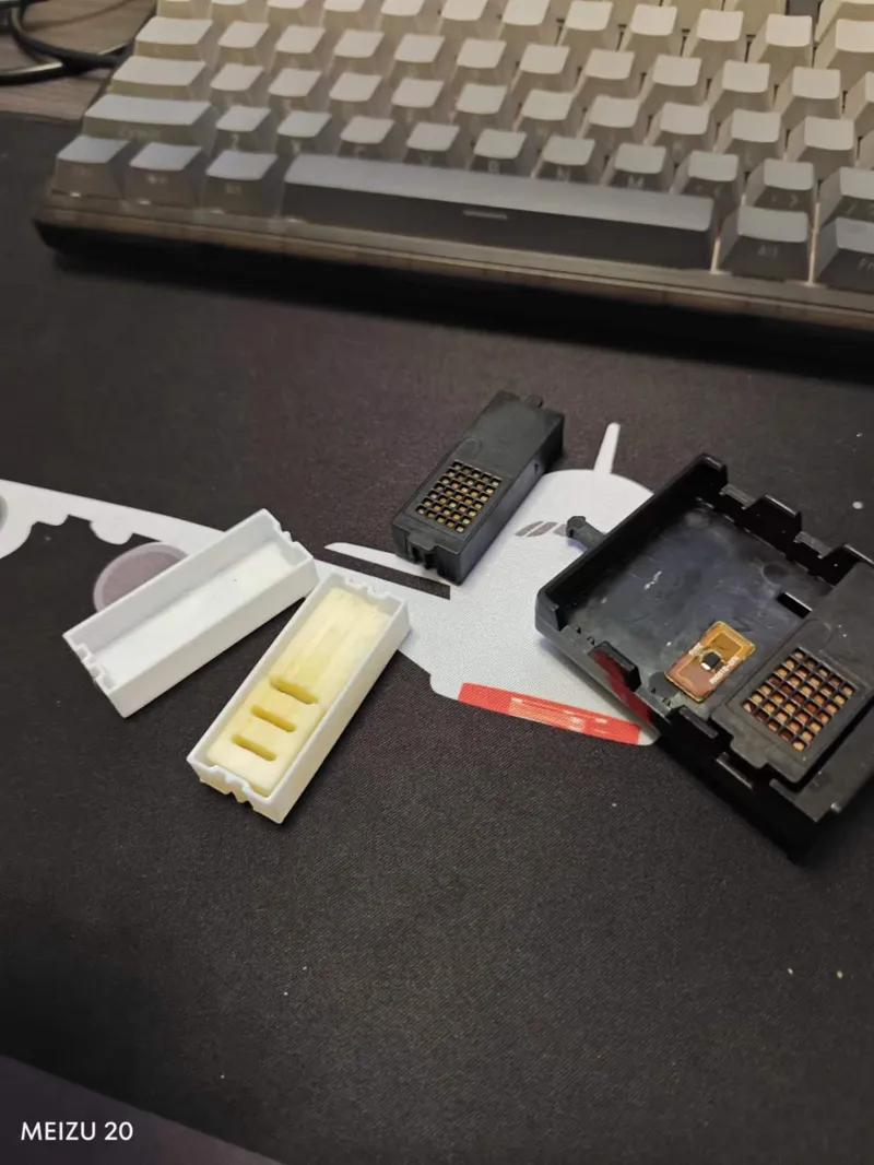 问界 哪吒 香薰系统替换盒