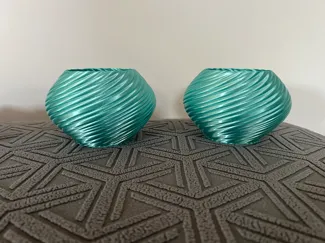 Wavy Vase