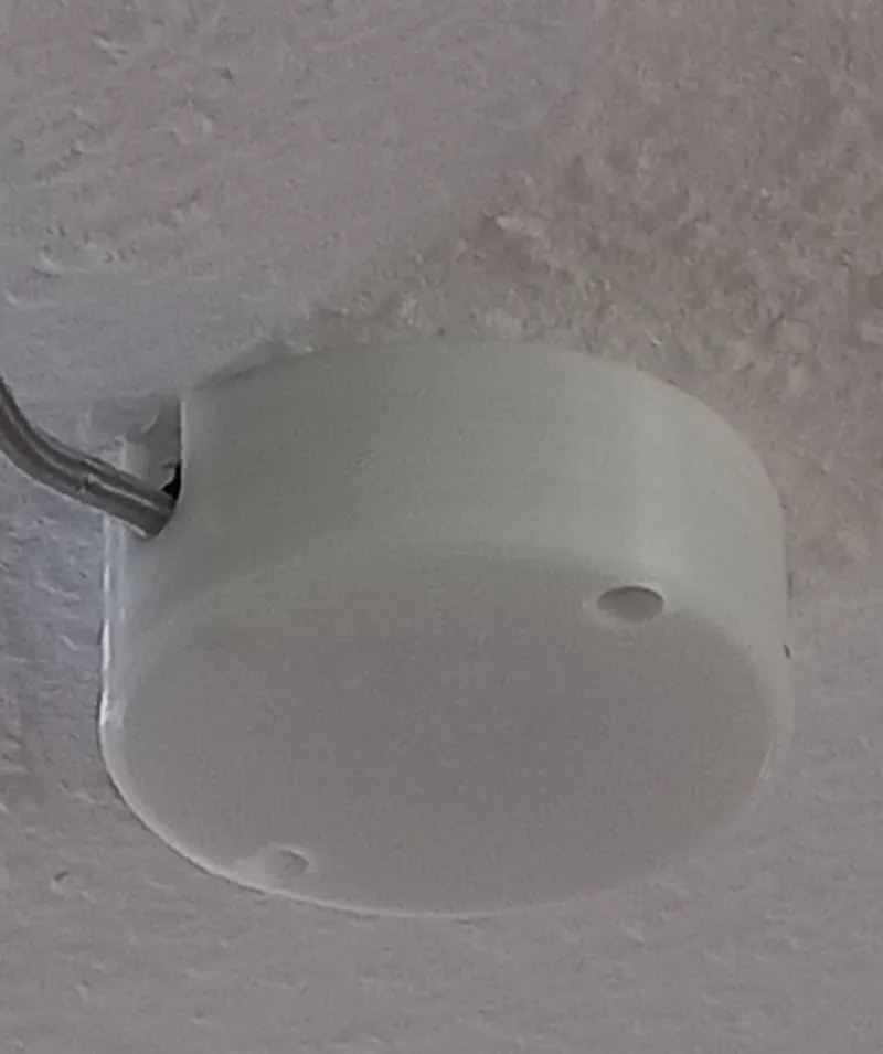 Cover for cable outlet ceiling