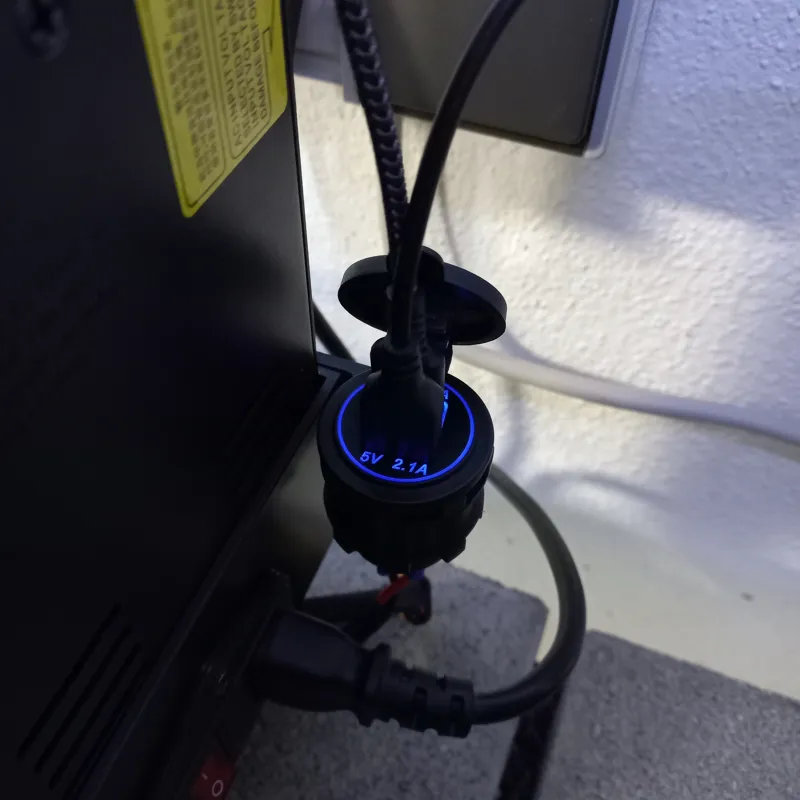 Sovol SV06 - Holder for a USB socket.