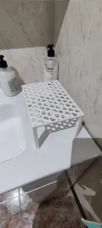 Honeycomb shelf