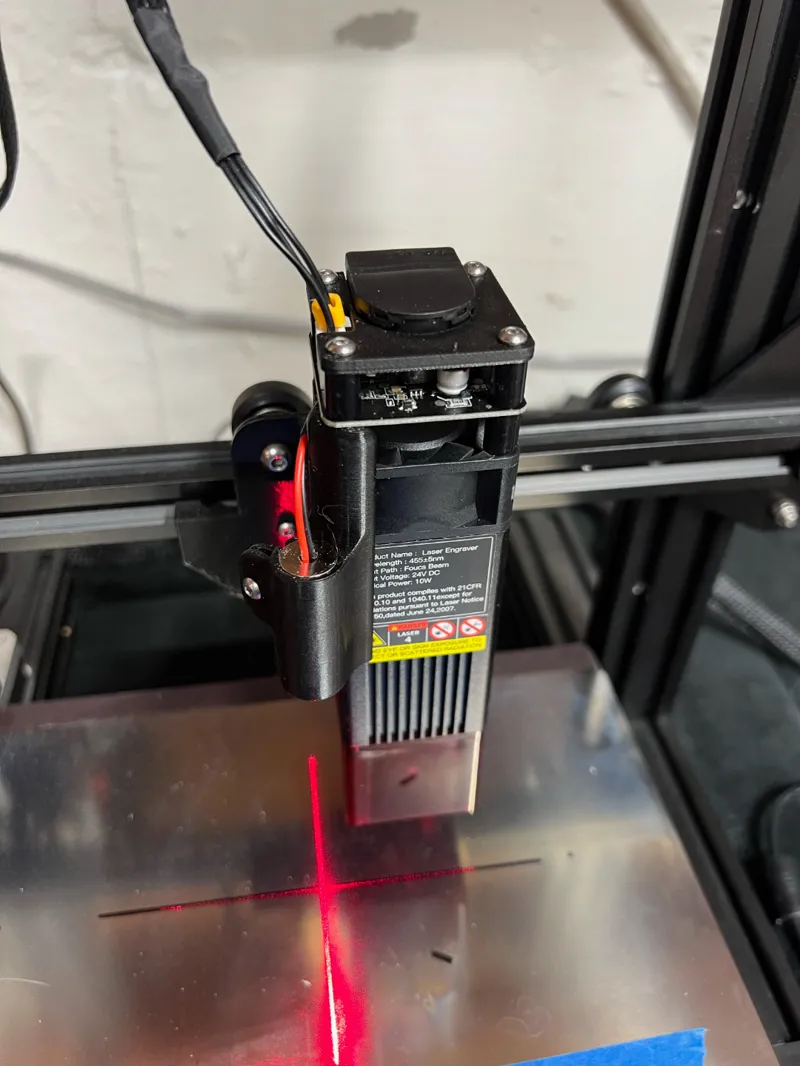 Crosshair laser mount for falcon 2 10w laser