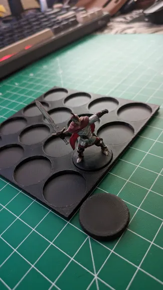 Miniature Plate for 25mm bases
