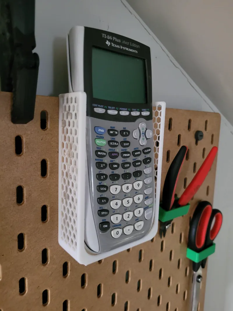 TI-84 Calculator Holder Skadis Mount Hexagon Remix