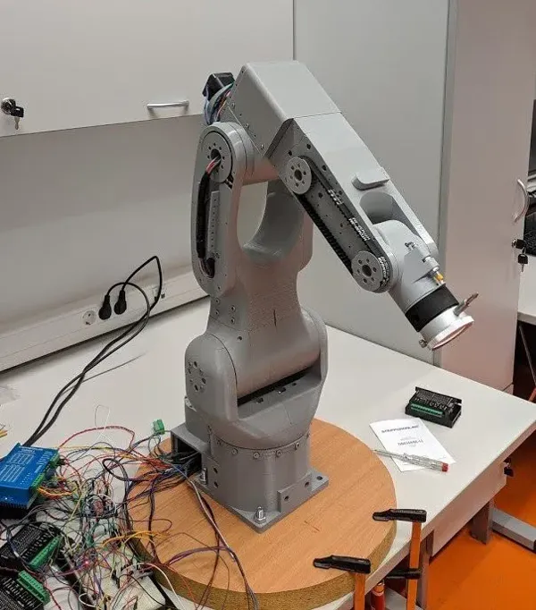 https://makerworld.bblmw.com/makerworld/model/DSM00000000452003/design/2024-05-03_cd82a919d247f.webp