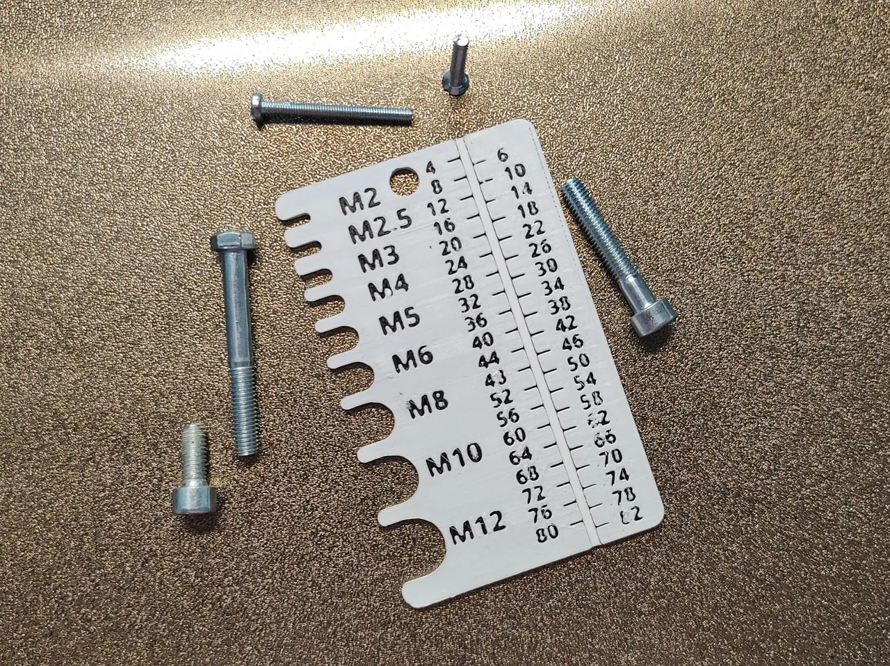Screw measuring tool - card size - M2-M12, 0-82 mm view 2