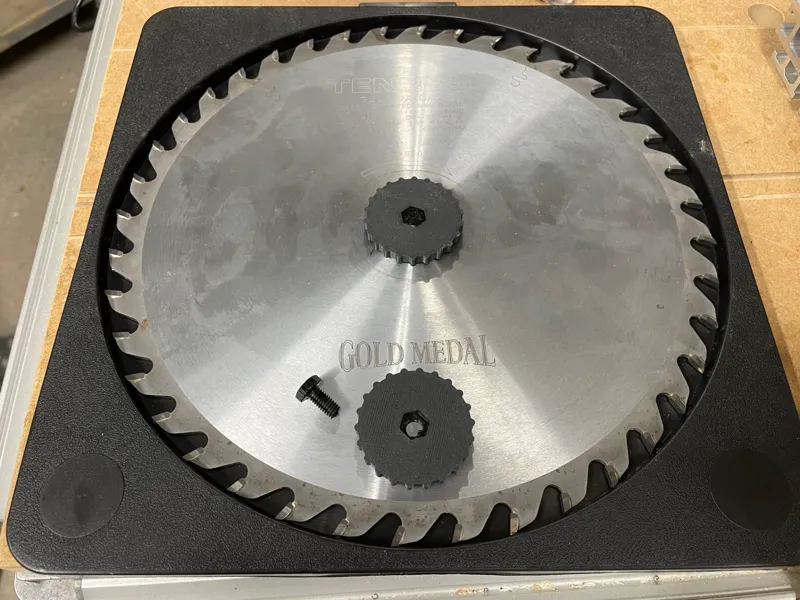 M6 bolt knob low profile for 10" sawblade holder