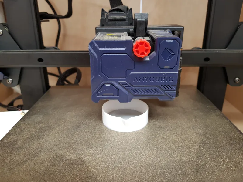 Mix and Pour Resin Cup