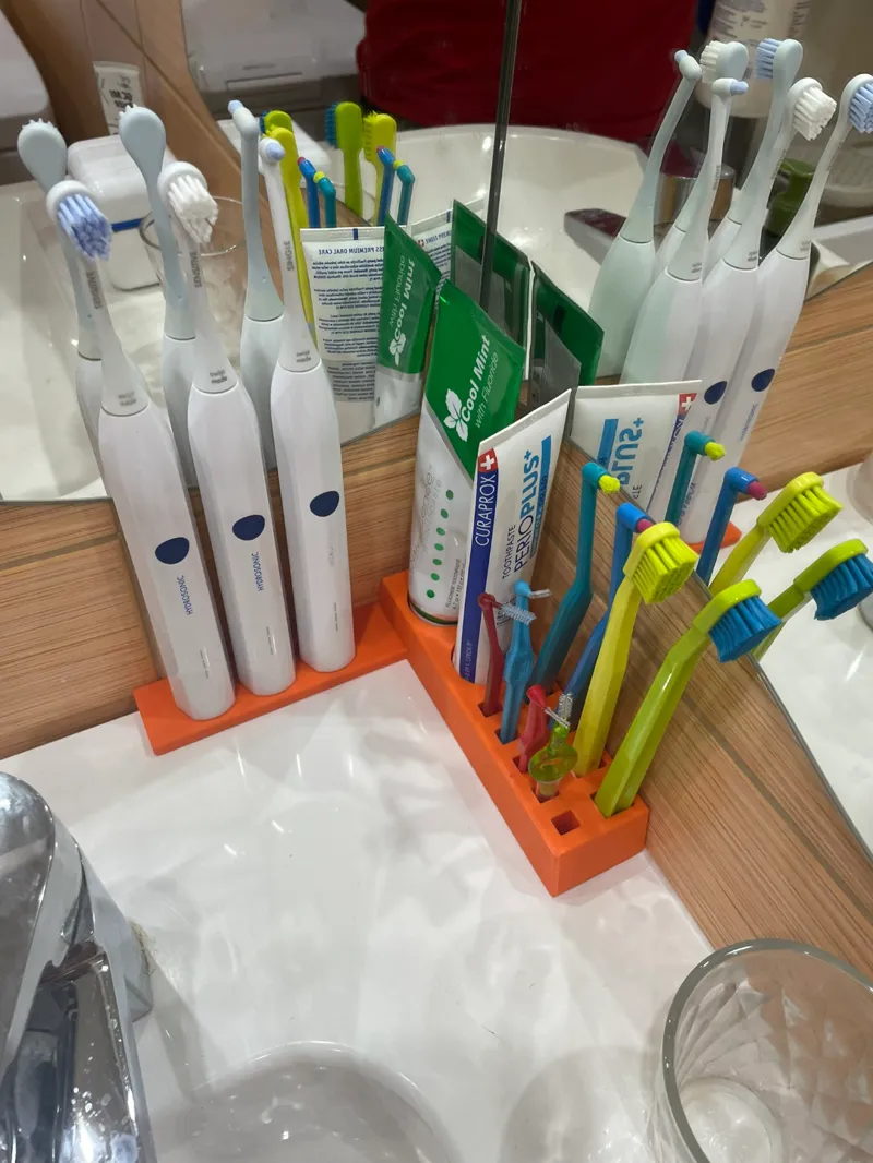Stand for Sonic Toothbrushes 