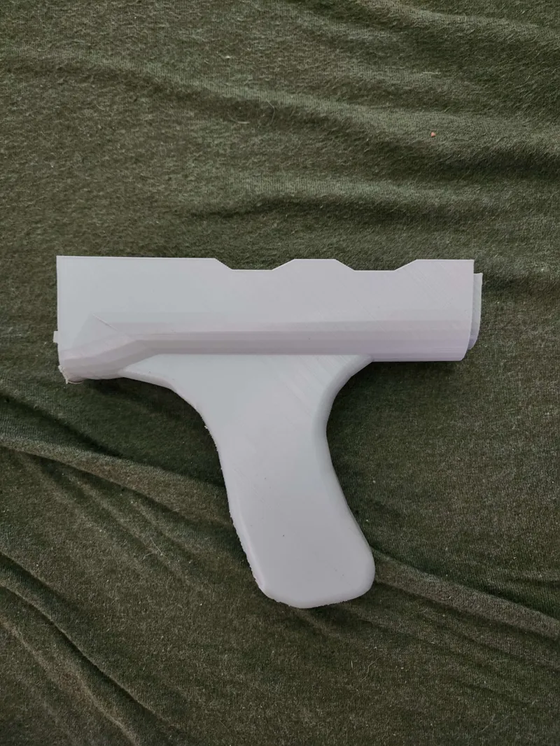 AK Romanian Grip