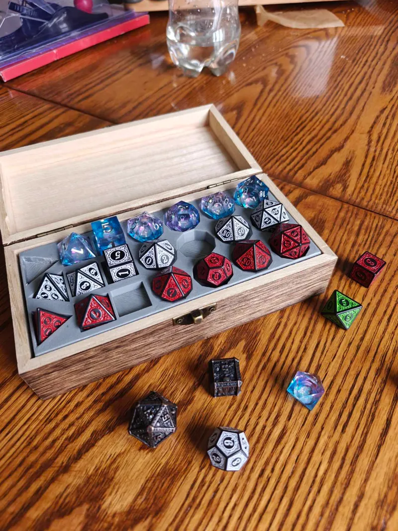 Dungeons & Dragons Dice Shelf